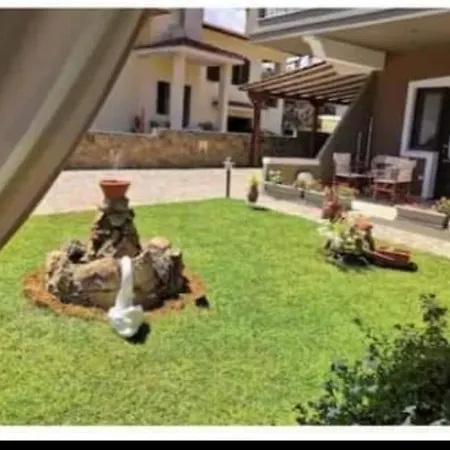 Eleni's House 3 * Metagkitsi