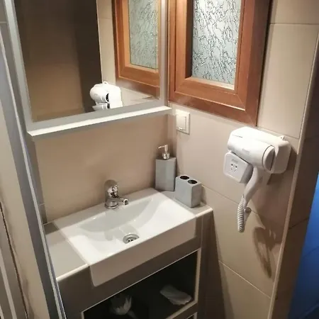 Eleni's House 3 Metagkitsi